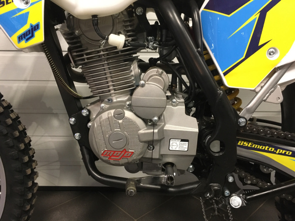 Мотоцикл кроссовый / эндуро BSE (БСЕ) Z2 250e 21/18 Blue-Yellow 1 | Мототека
